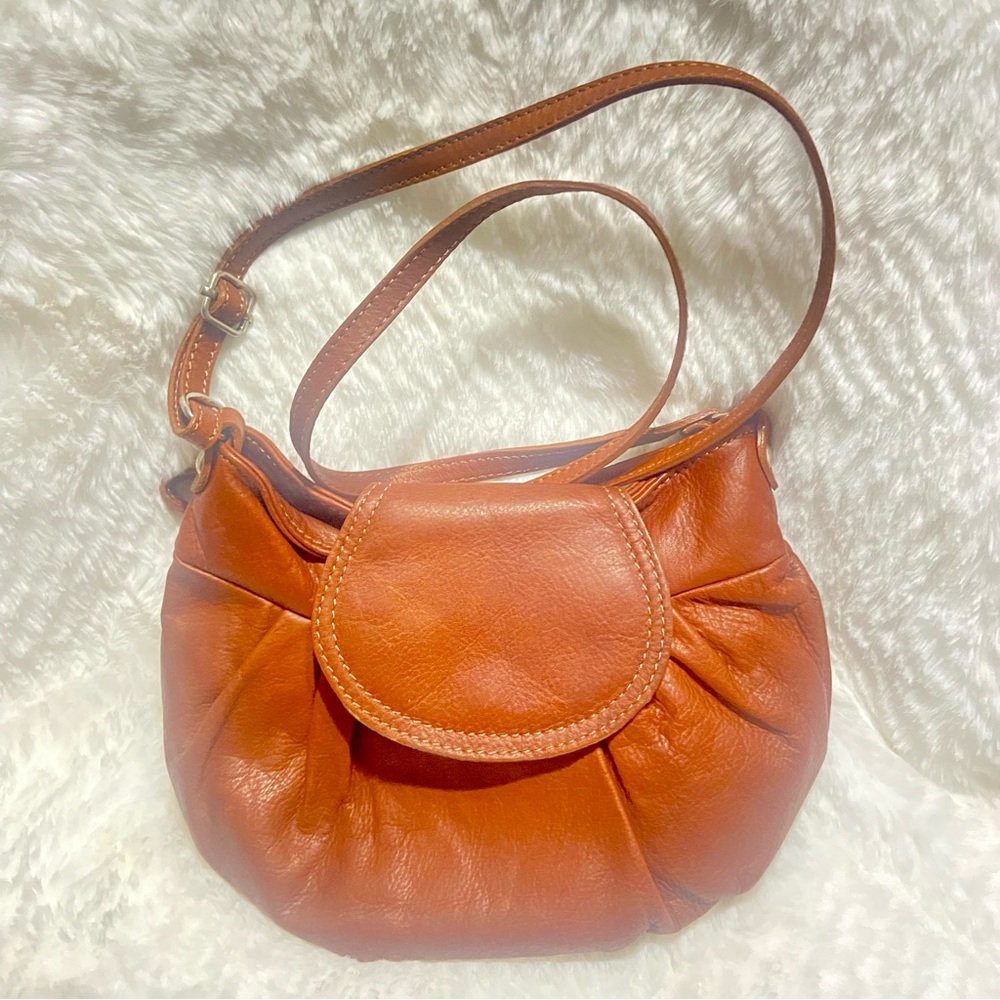 Elegant Genuine Leather Crossbody Bag - Picture 13 of 13